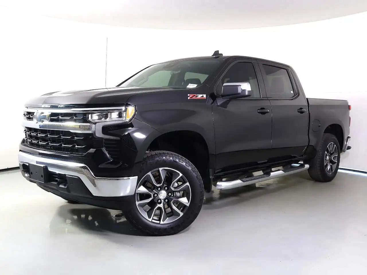 2024 Chevrolet Silverado 1500 LT 4X4 Crew Cab Short Box's photo
