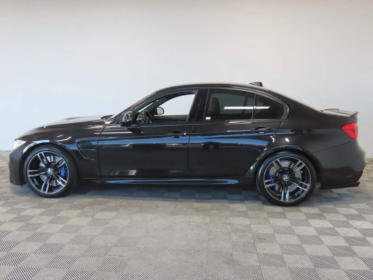 2017 BMW M3 Base photo 5