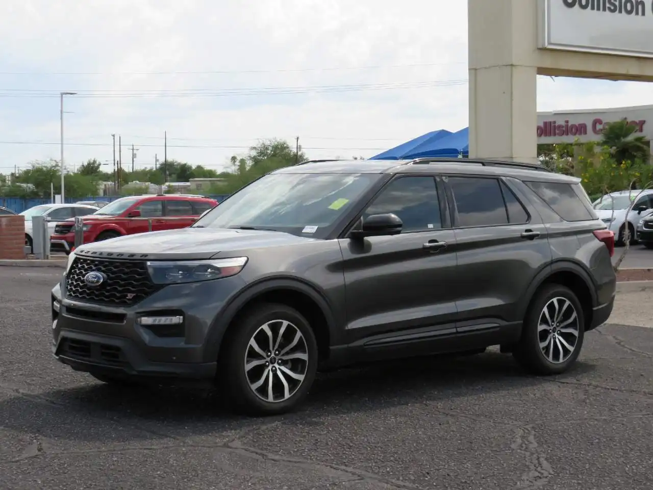 2020 Ford Explorer ST 4WD's photo