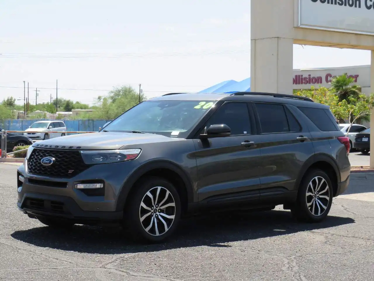 2020 Ford Explorer ST 4WD's photo