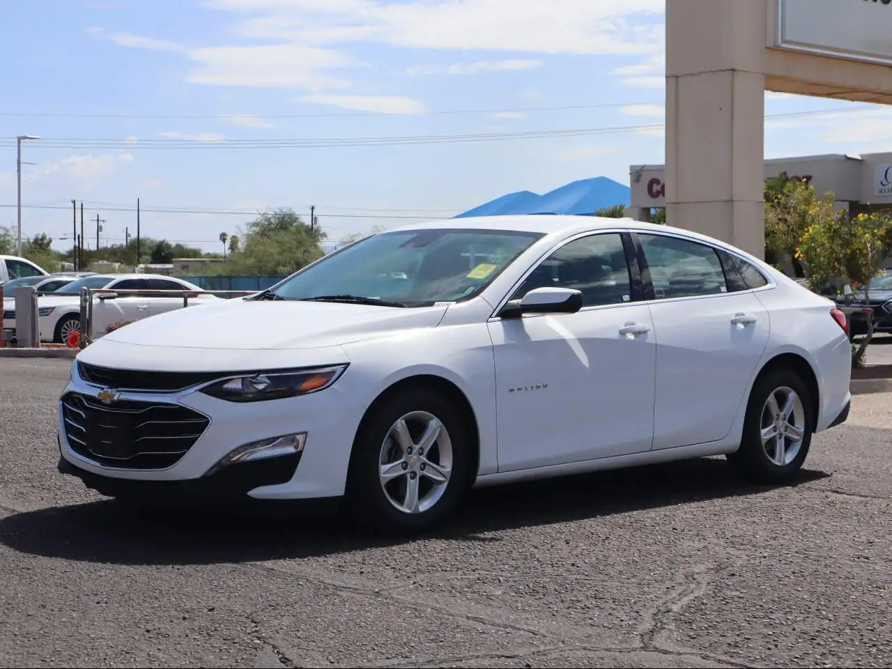 2024 Chevrolet Malibu 1LT's photo