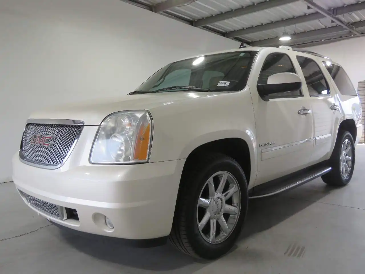 2011 GMC Yukon Denali - AWD's photo