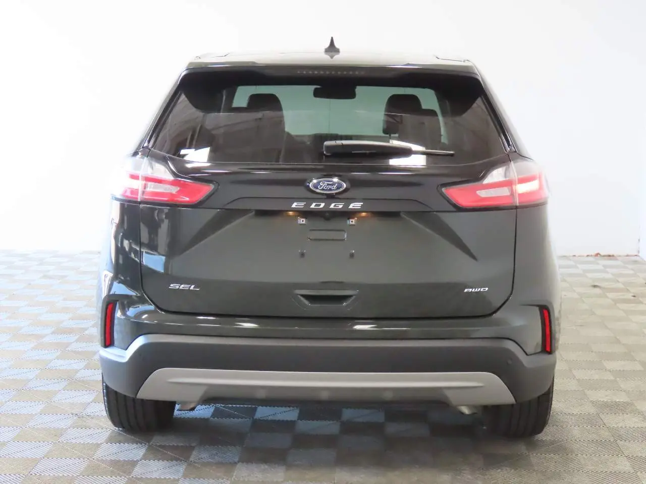 2023 Ford Edge SEL AWD photo 4
