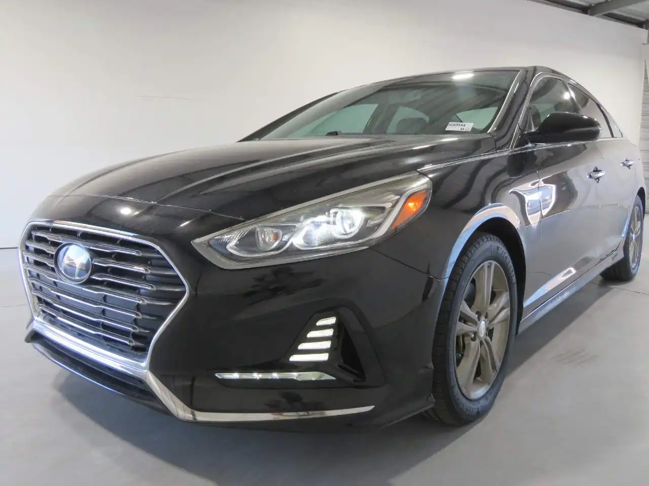 2018 Hyundai Sonata Limited's photo