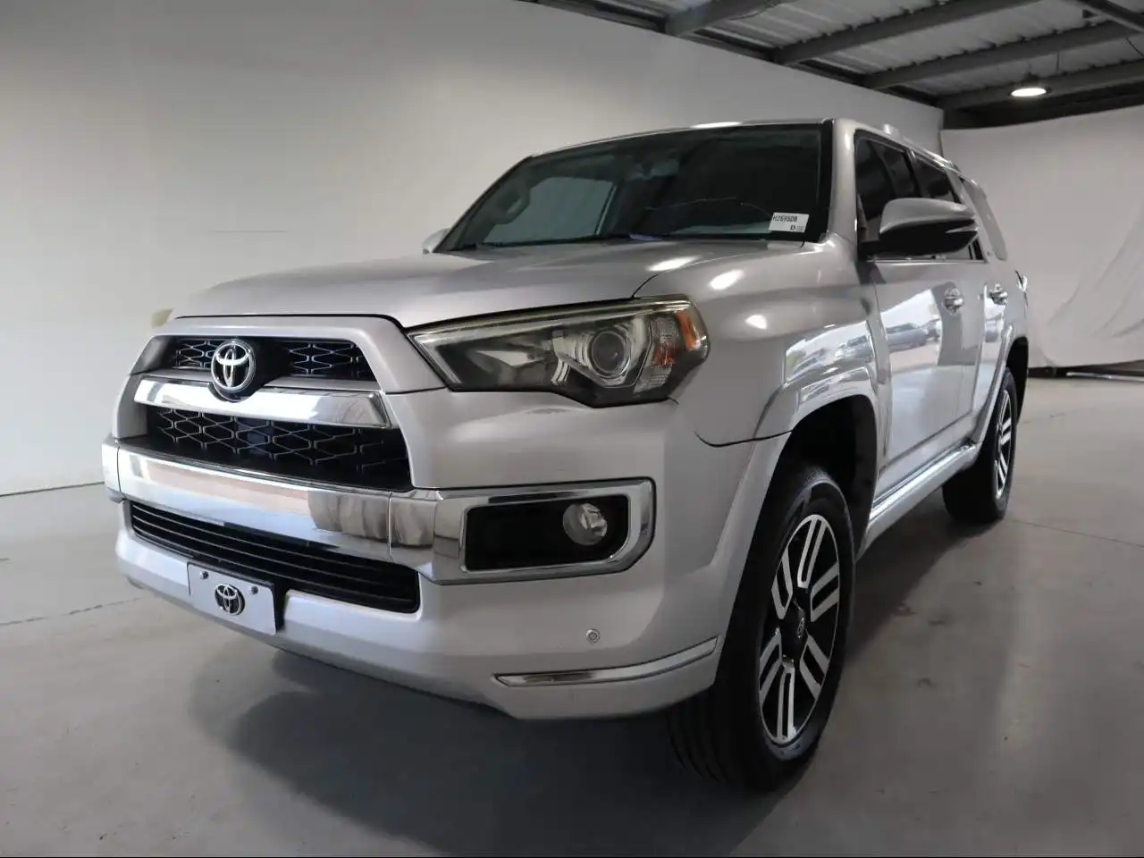 2015 Toyota 4Runner Limited 4WD V6's photo