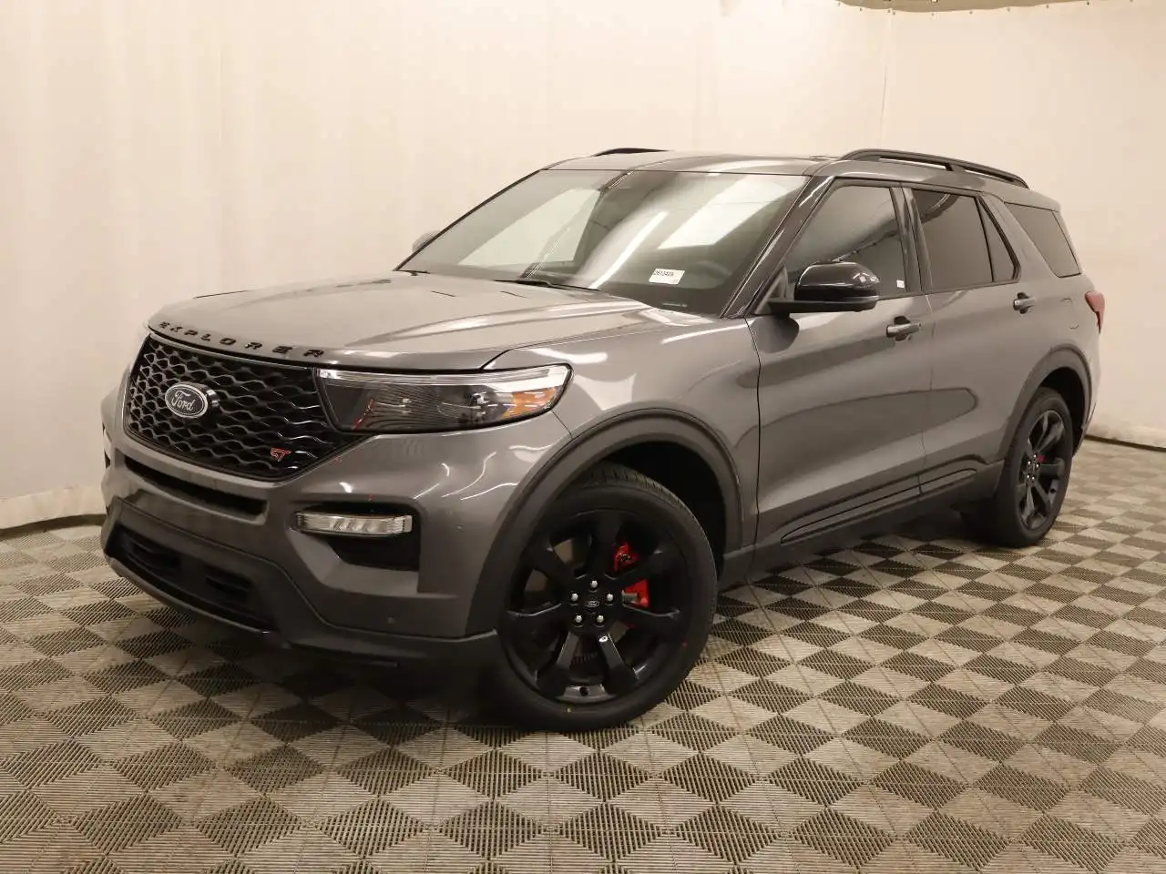 2023 Ford Explorer ST 4WD's photo