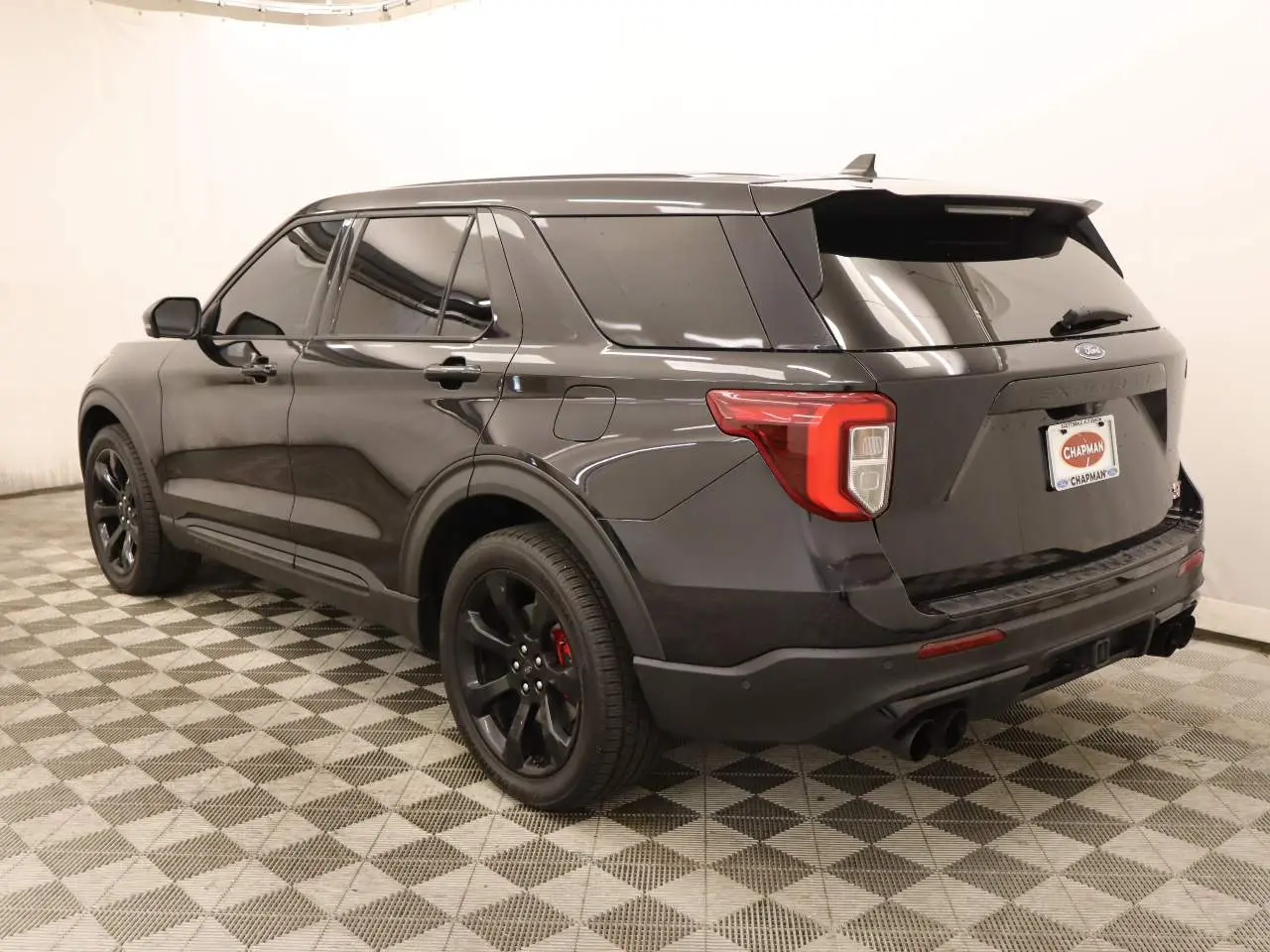 2022 Ford Explorer ST 4WD photo 3
