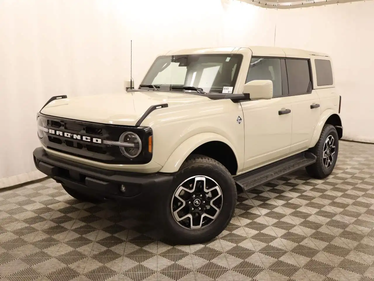 2026 Ford Bronco Outer Banks 4x4's photo