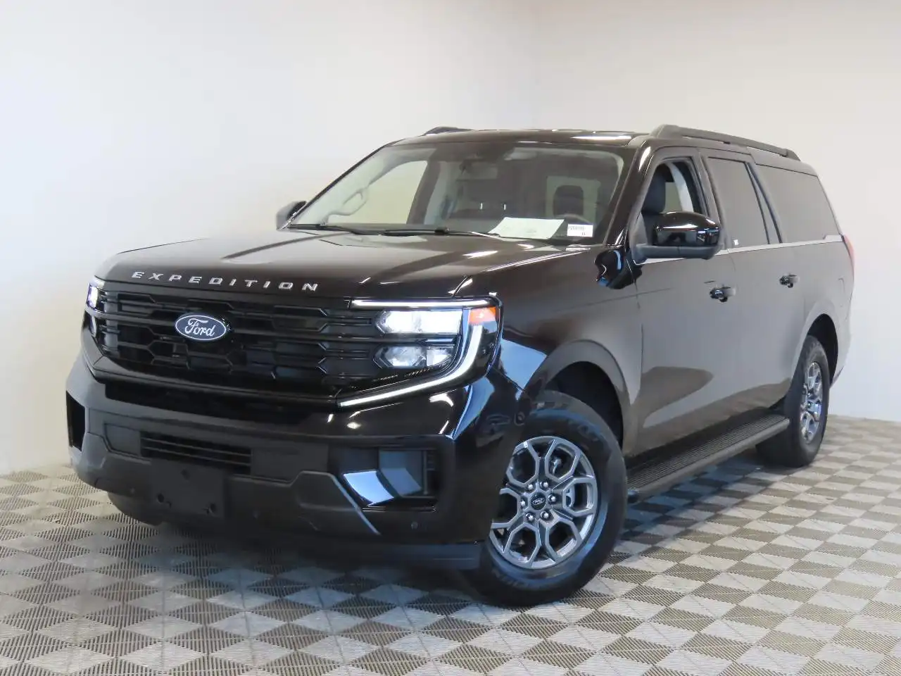 2025 Ford Expedition Active MAX's photo