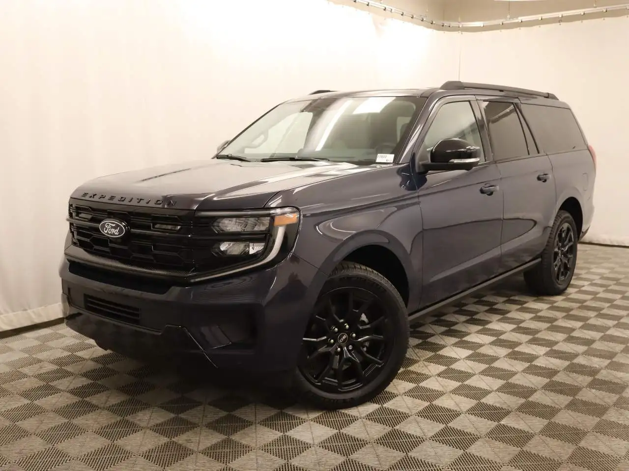 2027 Ford Expedition Platinum 4WD MAX's photo
