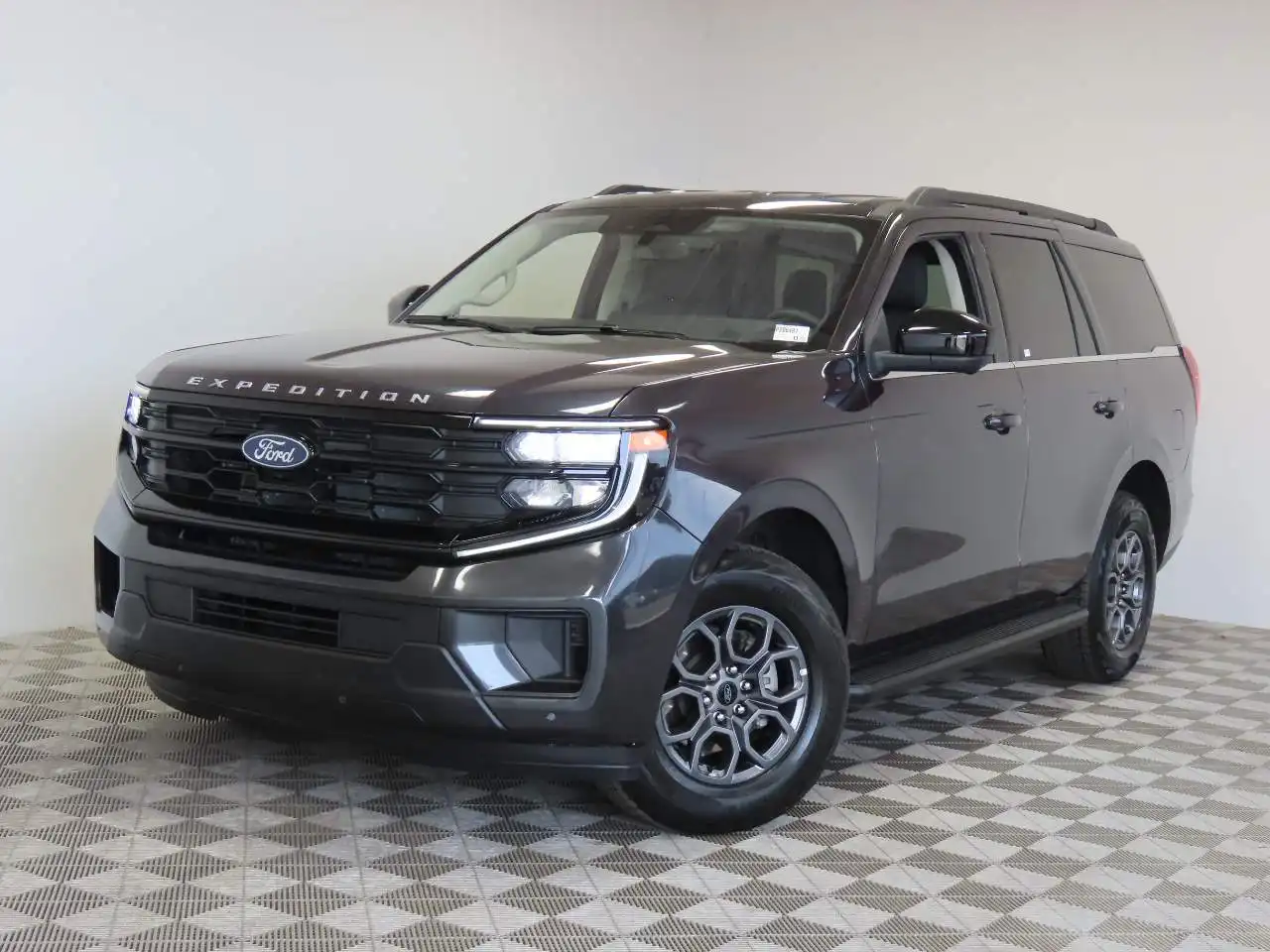 2025 Ford Expedition Active 4x4's photo