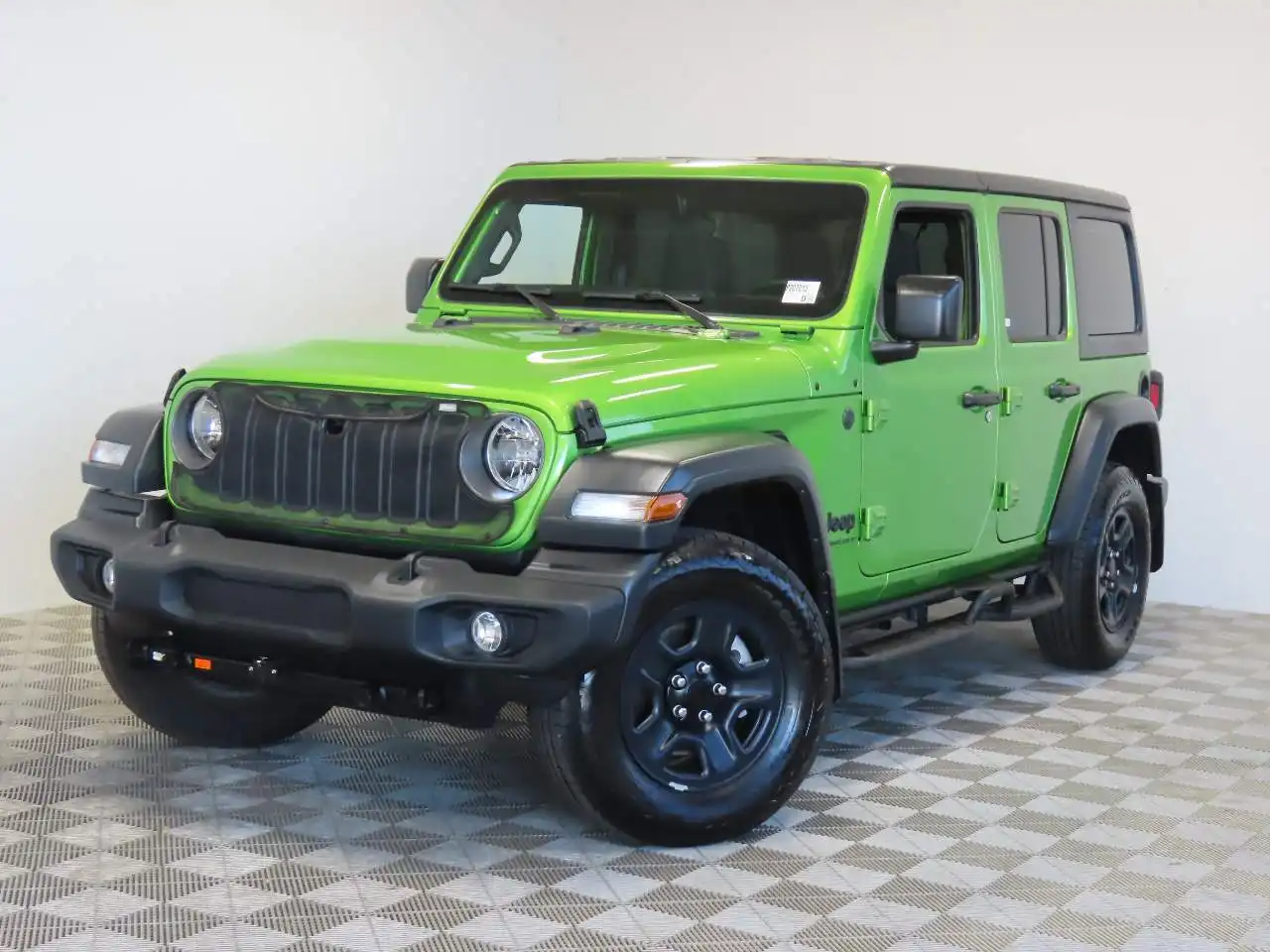 2025 Jeep Wrangler Sport's photo