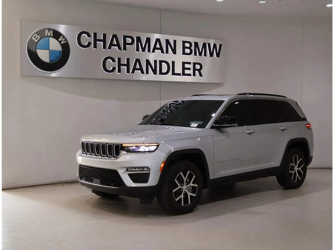 2025 Jeep Grand Cherokee Limited's photo