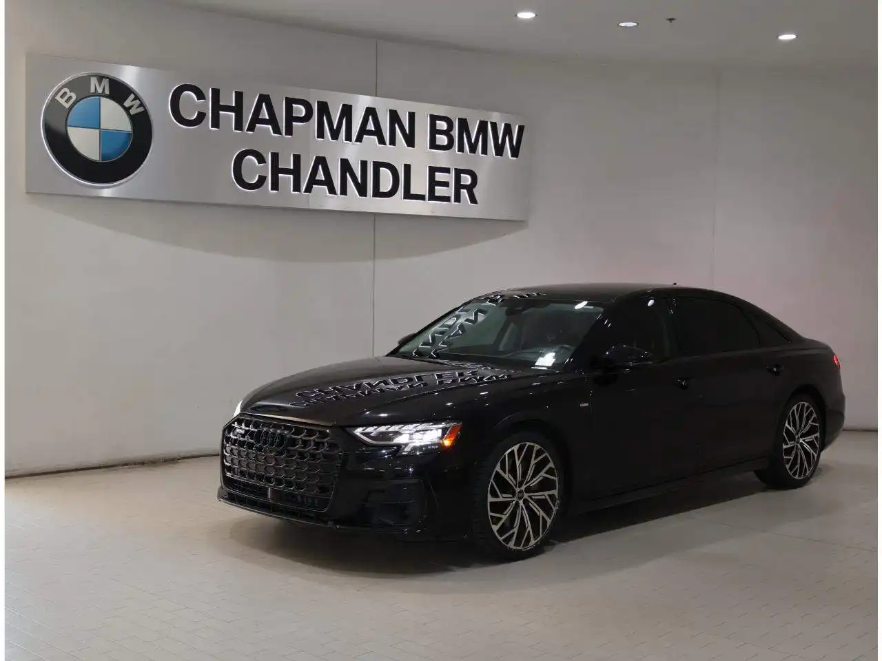 2024 Audi A8 55 TFSI L quattro Tiptronic's photo