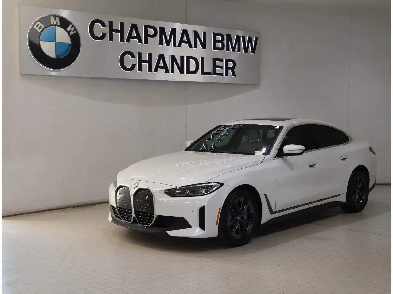 2023 BMW i4 eDrive40's photo