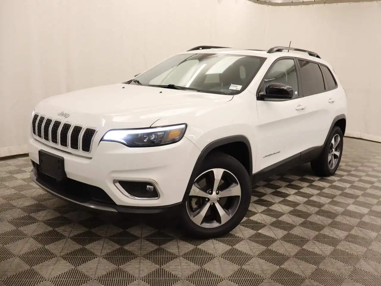 2022 Jeep Cherokee Limited 4X4's photo