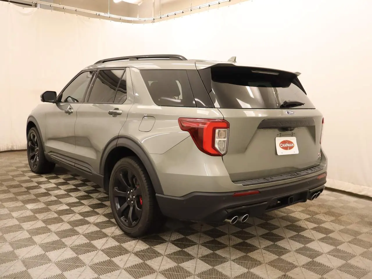 2020 Ford Explorer ST 4WD photo 3