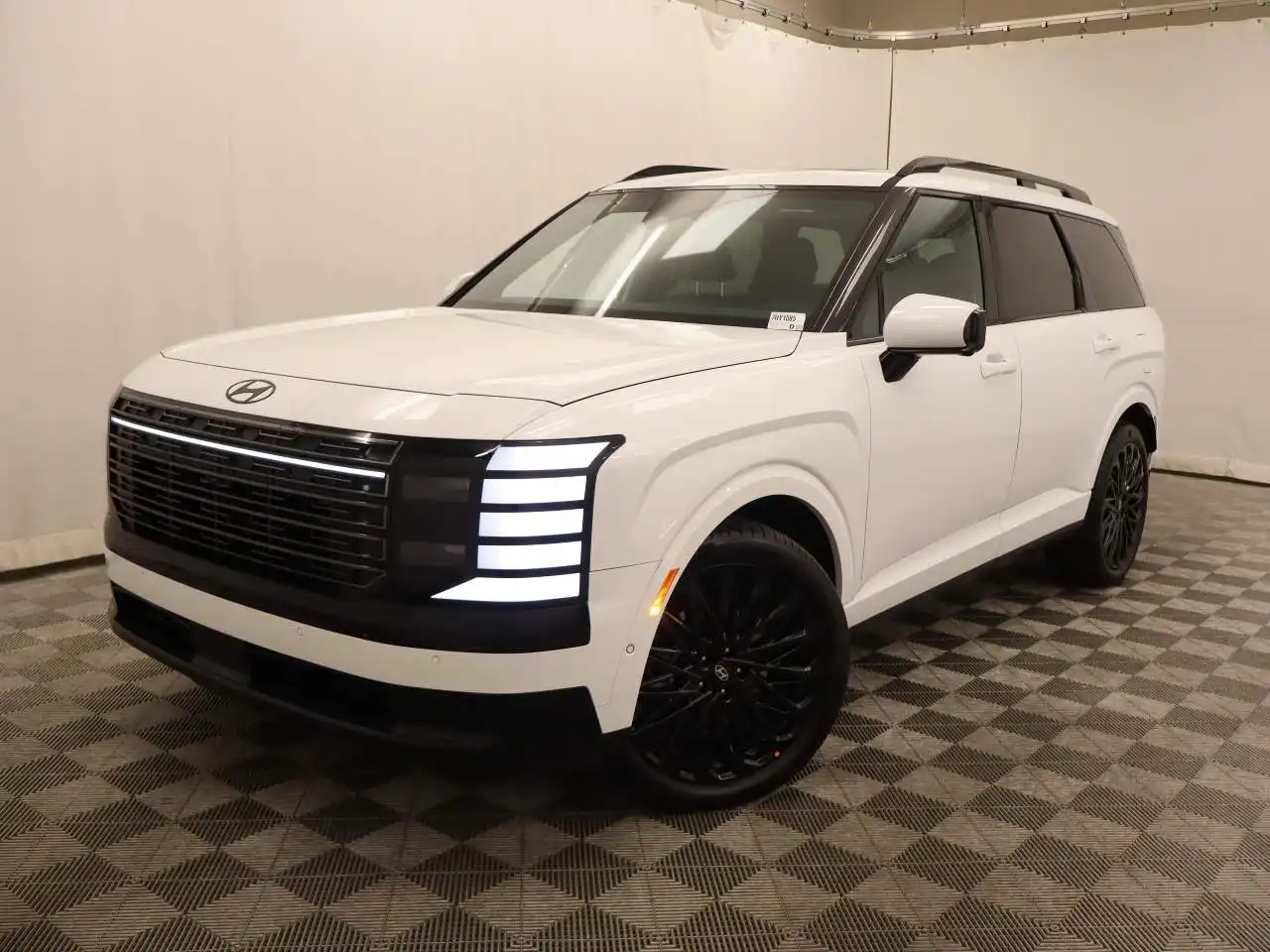 2027 Hyundai Palisade Hybrid Calligraphy Black Ink AWD's photo