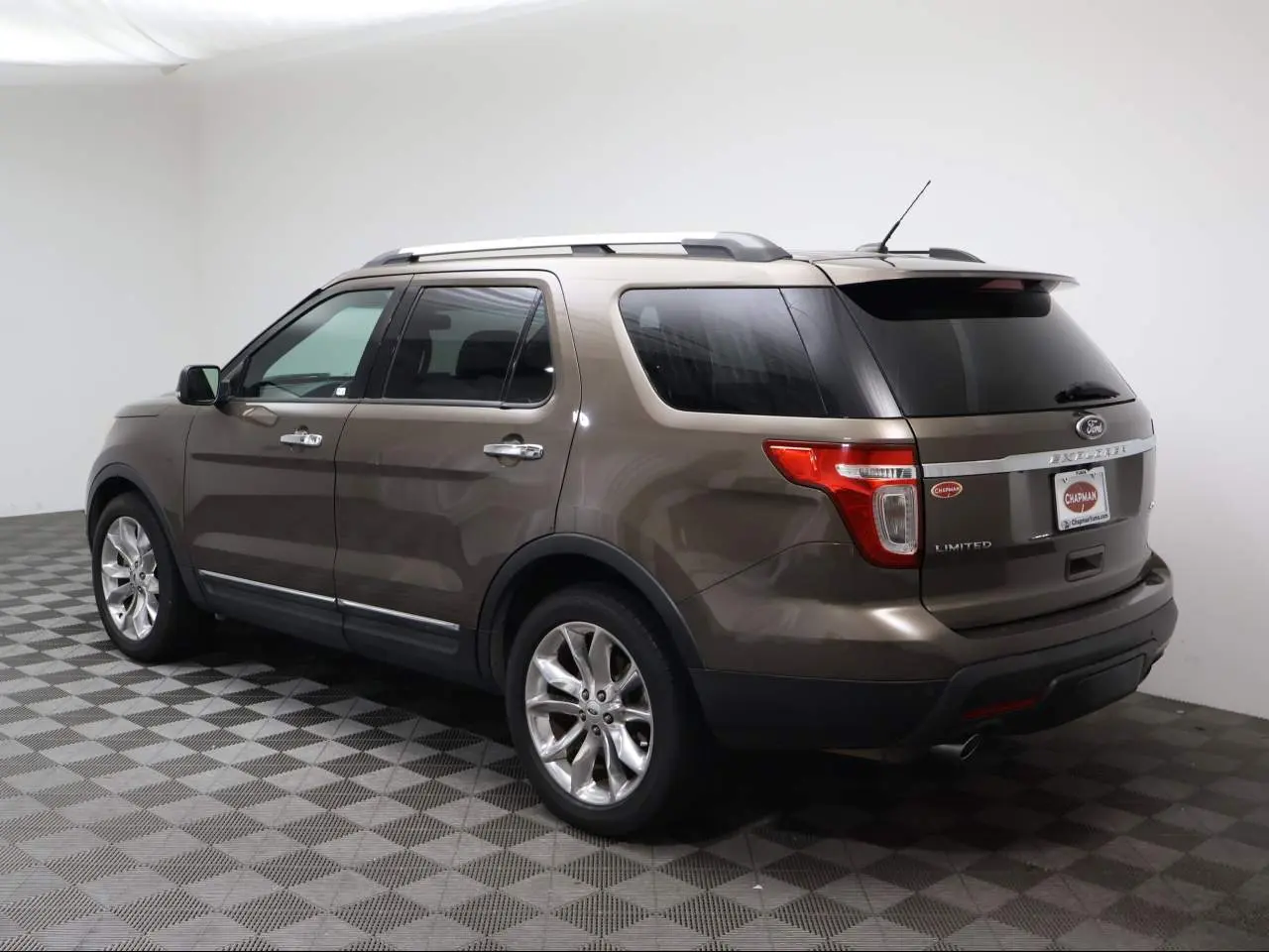 2015 Ford Explorer Limited 4WD photo 3