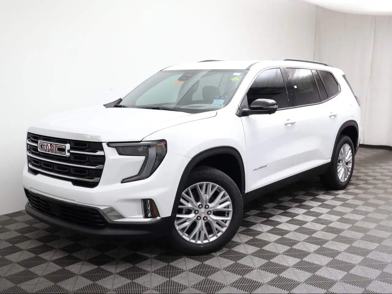 2026 GMC Acadia Elevation AWD's photo