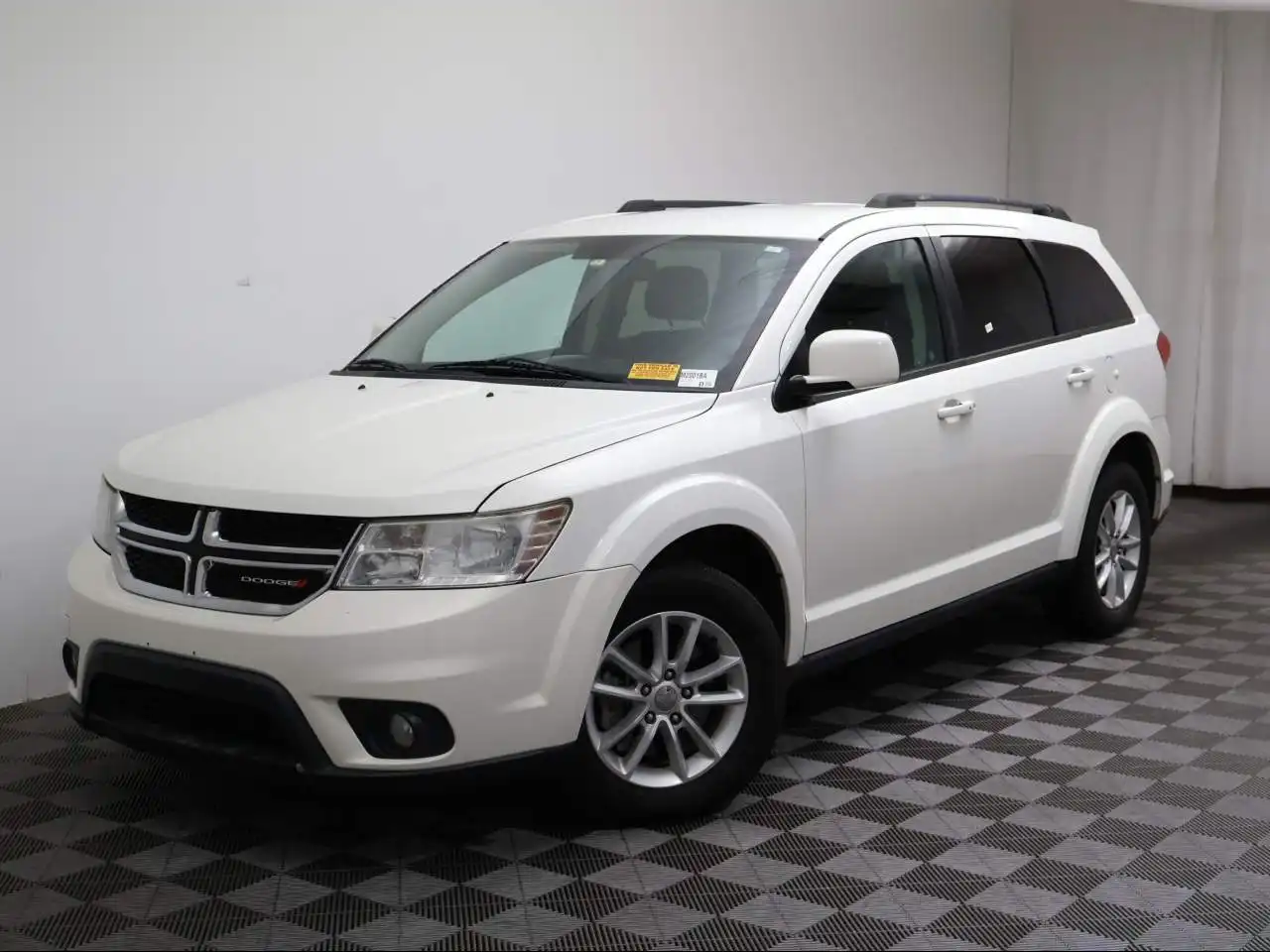 2015 Dodge Journey SXT FWD's photo