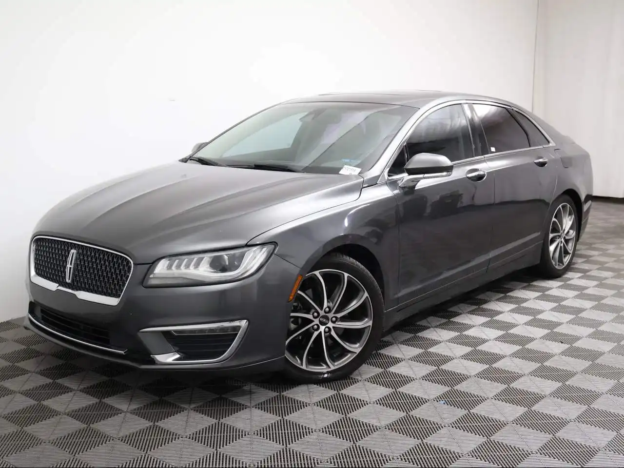 2019 Lincoln MKZ Reserve I FWD's photo
