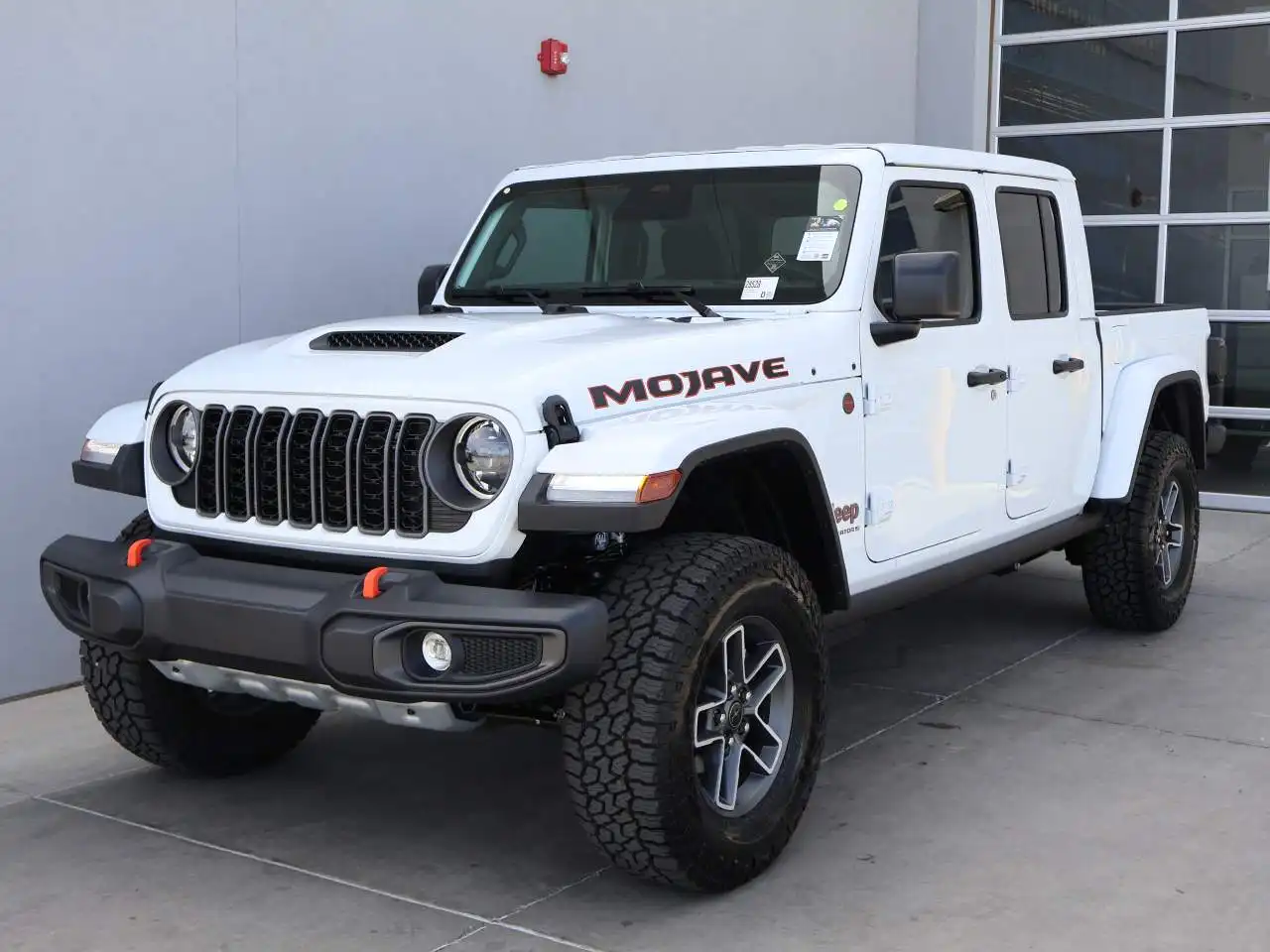 2026 Jeep Gladiator Mojave Auto's photo