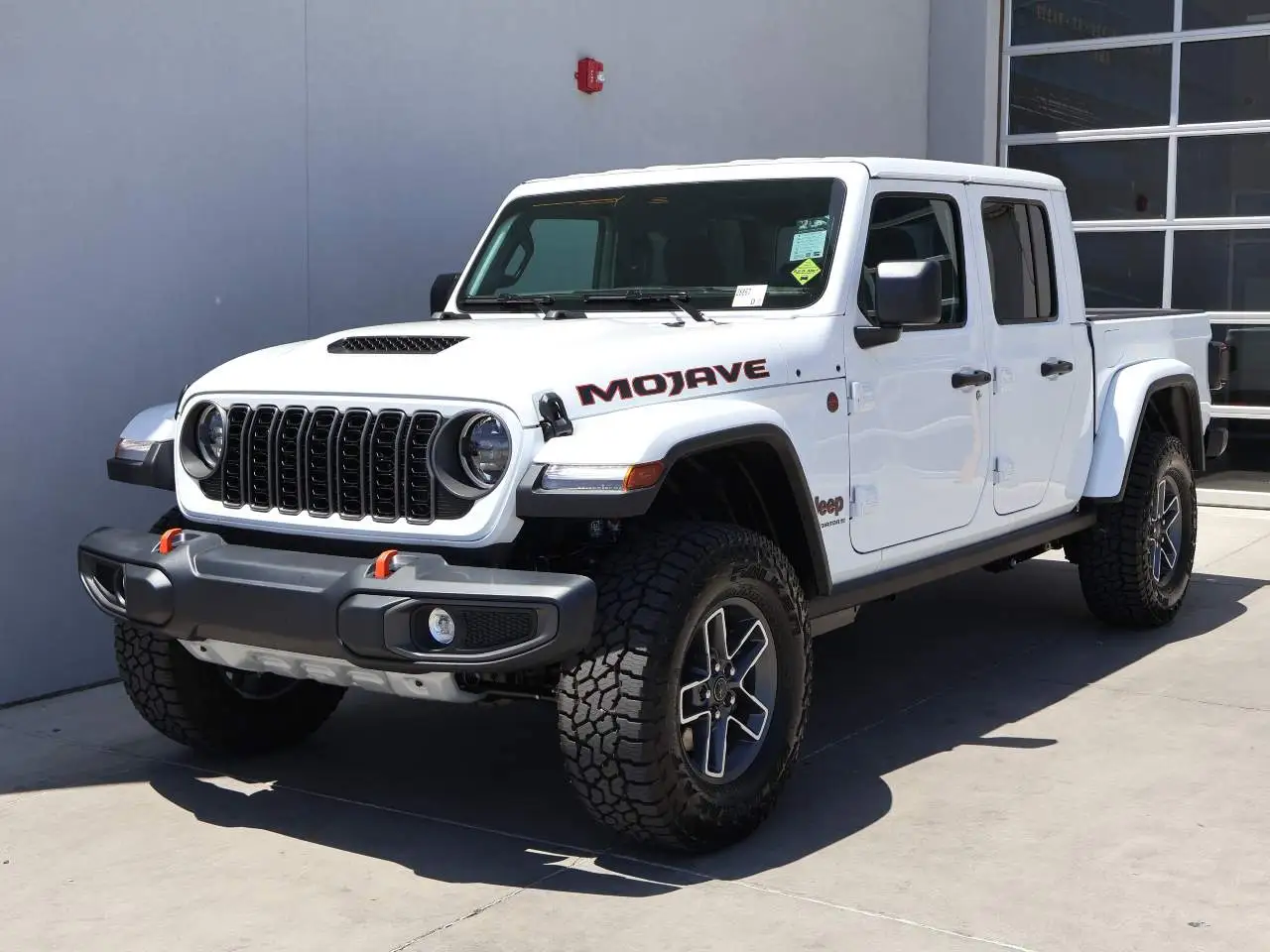 2026 Jeep Gladiator Mojave Auto photo 1