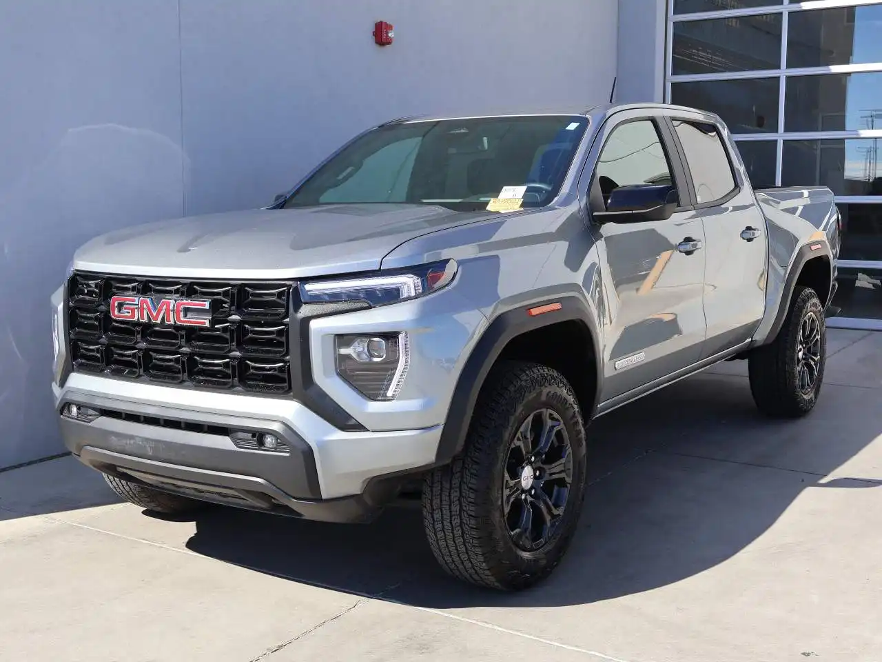 2024 GMC Canyon Elevation 2WD Crew Cab Short Box's photo