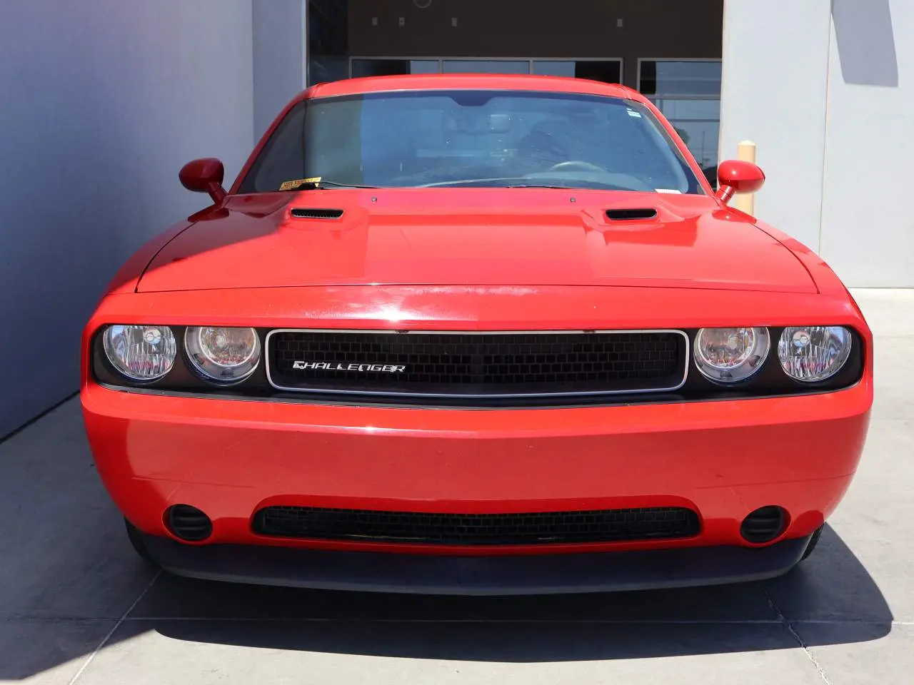 2014 Dodge Challenger SXT photo 5