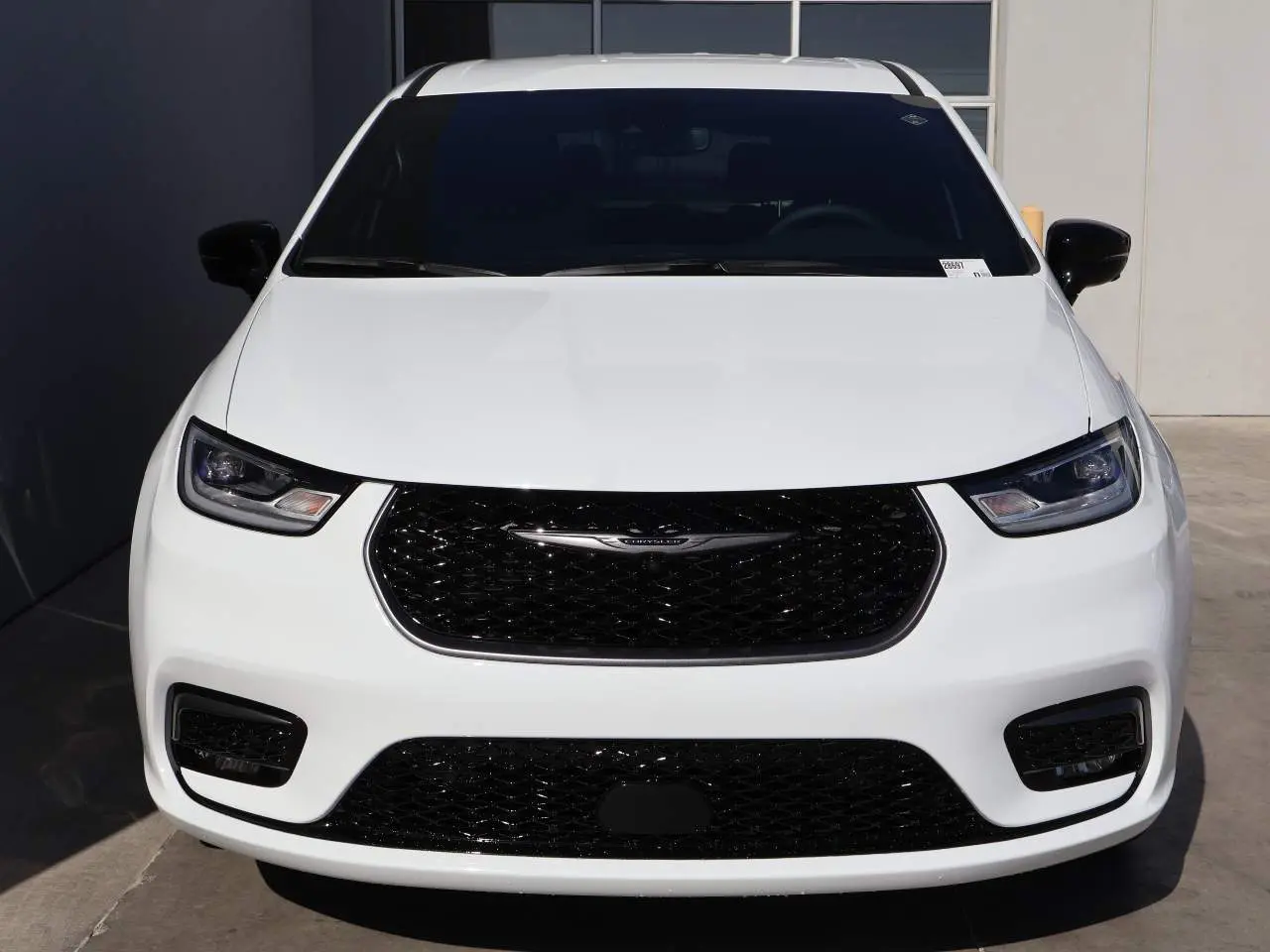2026 Chrysler Pacifica Select photo 5