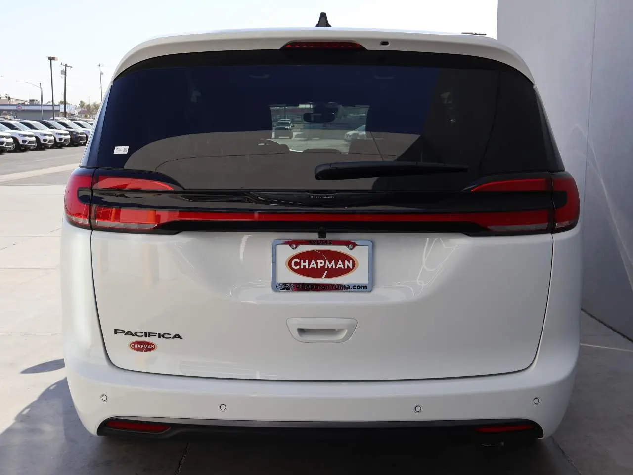 2026 Chrysler Pacifica Select photo 4