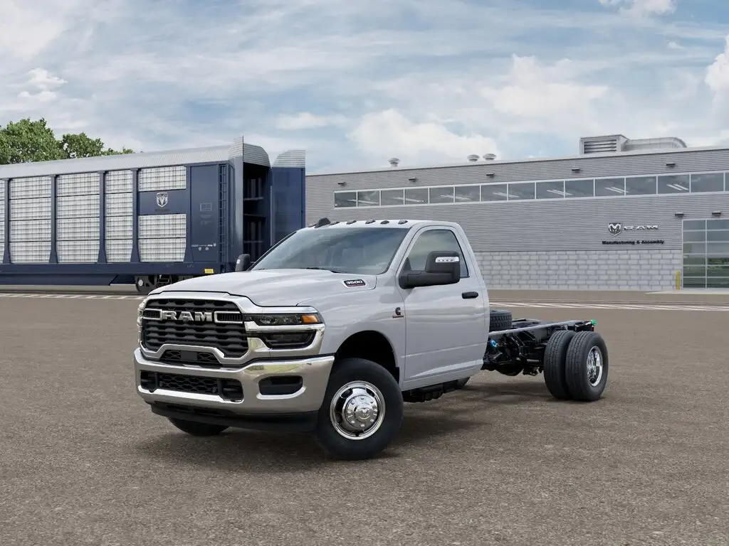 2026 RAM 3500 Tradesman 4X4 Regular Cab LWB DRW's photo
