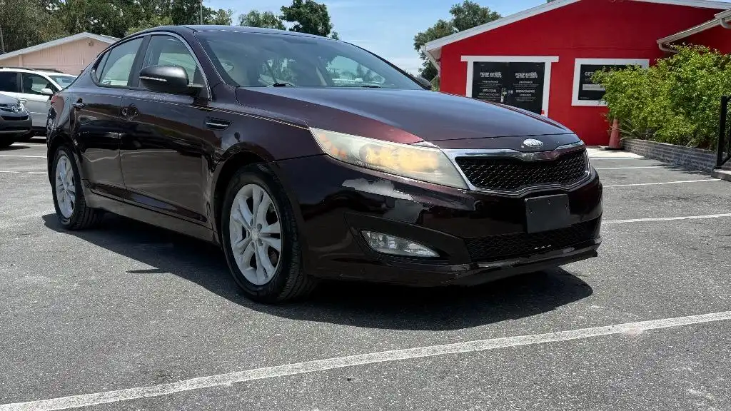 2013 Kia Optima LX AT's photo