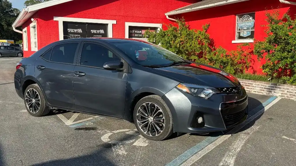 2016 Toyota Corolla S Plus AT's photo