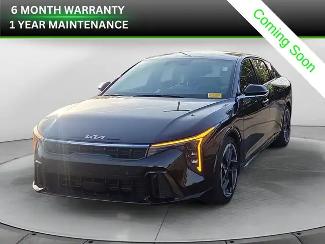 2025 Kia K4 GT-Line Auto's photo