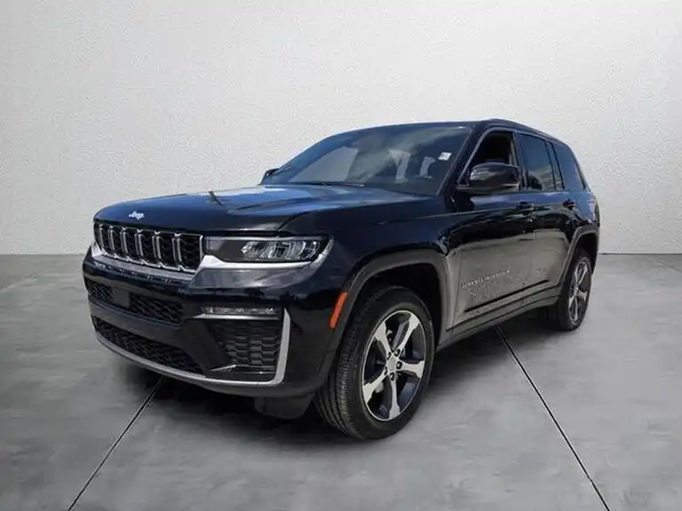 2026 Jeep Grand Cherokee L Limited's photo