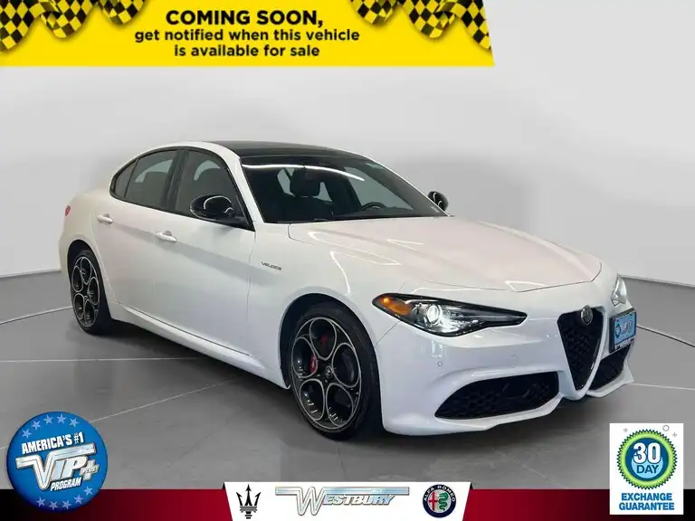 2022 Alfa Romeo Giulia 2.0 Ti Veloce Auto AWD's photo