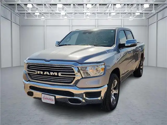 2024 RAM 1500 Laramie Crew Cab 5'7's photo