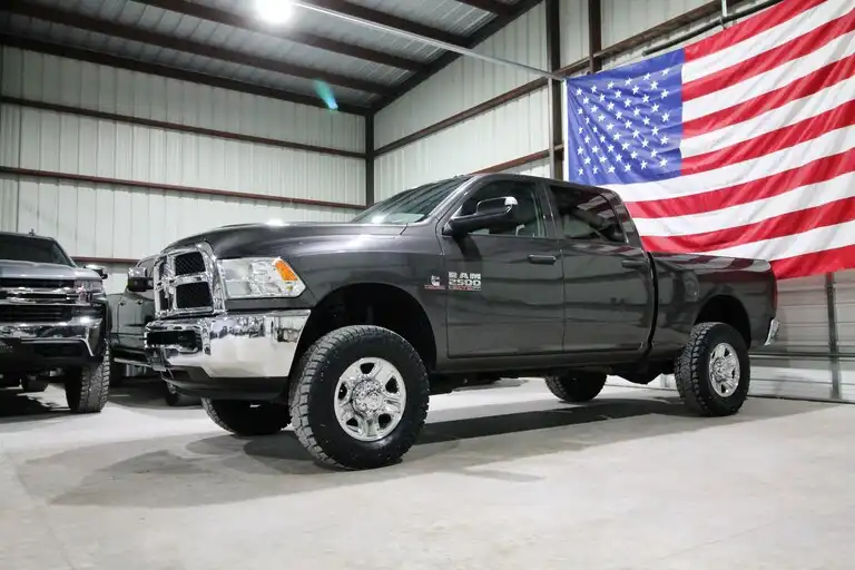 2017 RAM 2500 Tradesman 4WD Crew Cab SWB's photo
