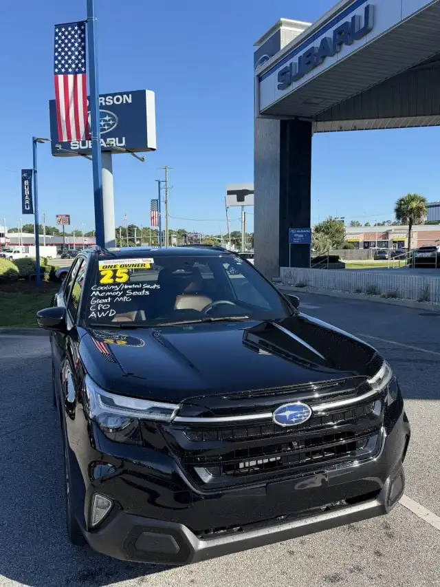 2025 Subaru Forester Touring's photo