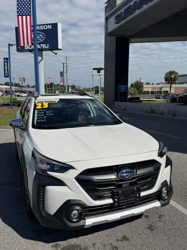 2023 Subaru Outback Touring XT's photo