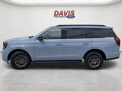 2027 Ford Expedition Active 4x4 photo 4