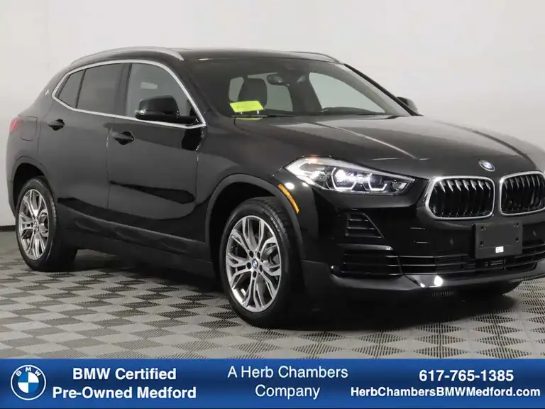 2021 BMW X2 xDrive28i's photo