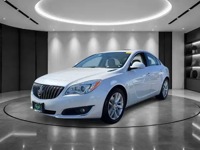 2017 Buick Regal Premium 2's photo