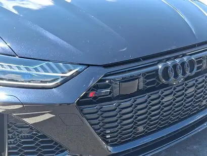 2025 Audi RS 6 Avant Performance photo 4