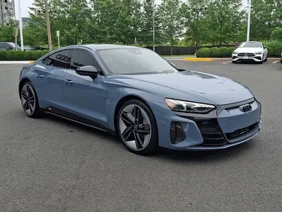 2023 Audi RS e-tron GT Base photo 3