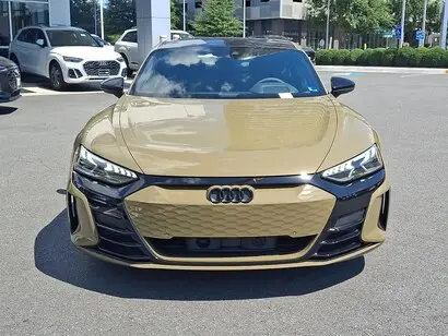 2023 Audi e-tron GT Premium Plus quattro photo 2