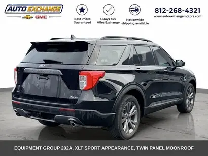 2023 Ford Explorer XLT 4WD photo 3