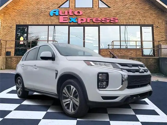 2024 Mitsubishi Outlander Sport 2.0 TRAIL AWC CVT's photo